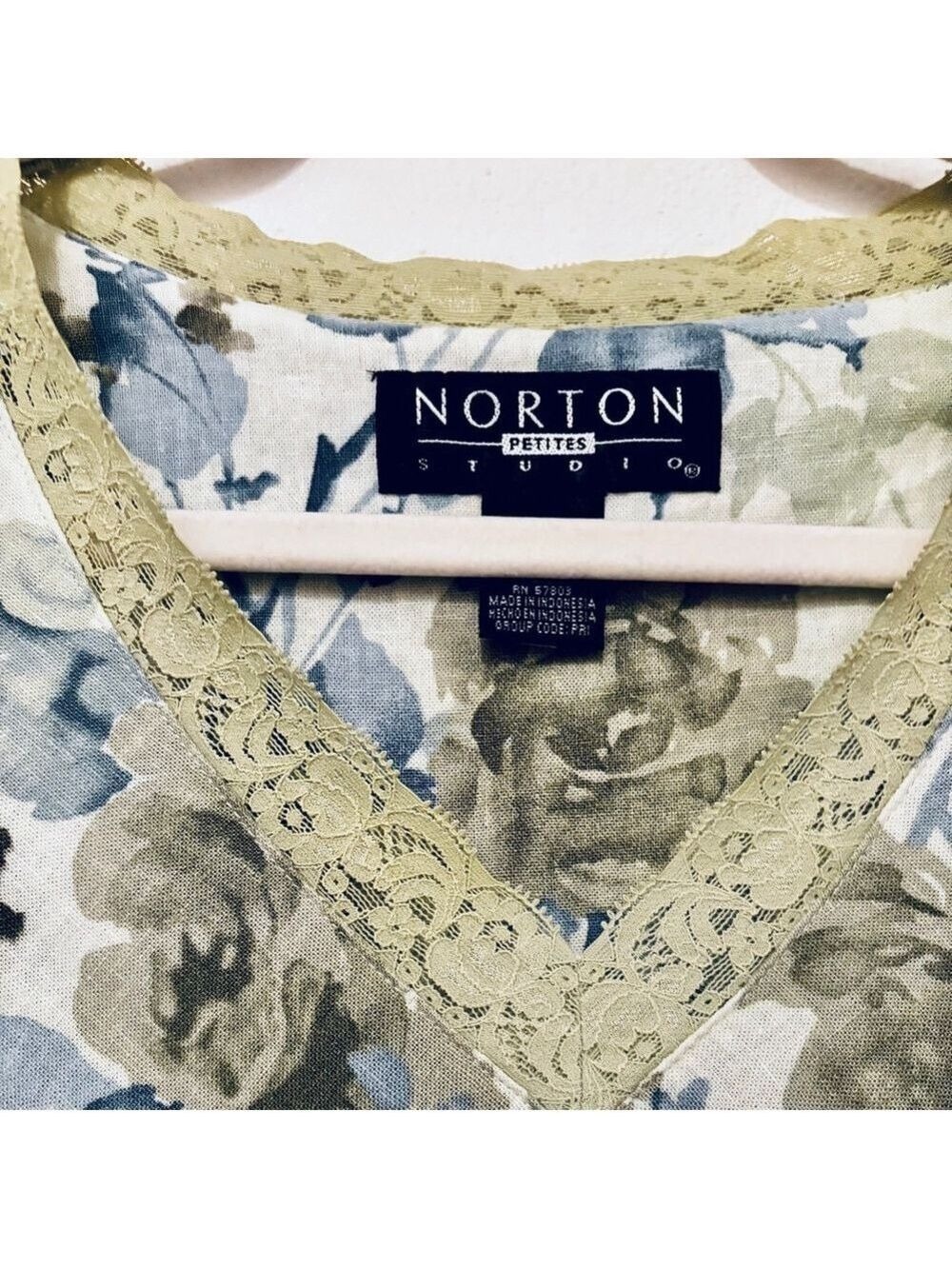 Norton Vintage Green Floral Sleeveless Petites Dress - Picture 8 of 8